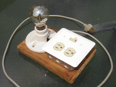Photo of a finished dim-bulb tester